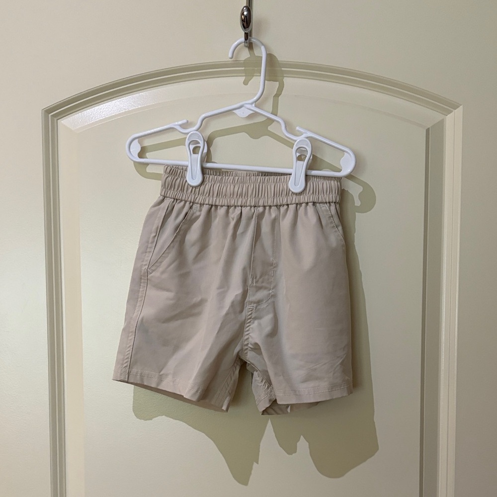 YOUTH Elastic-Waist Tan Shorts